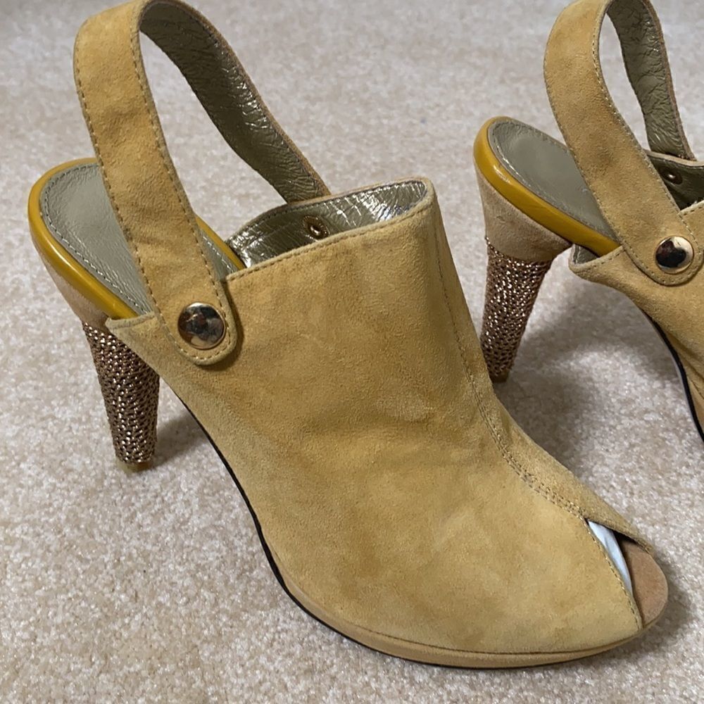 Women’s Suede Peep Toe High Heels with Chain Like Heel design - Picture 7 of 14